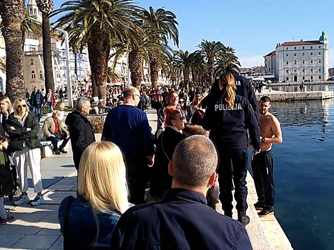 Napadnuti vaterpolista Crvene zvezde u Splitu (Foto: Nova TV) - 