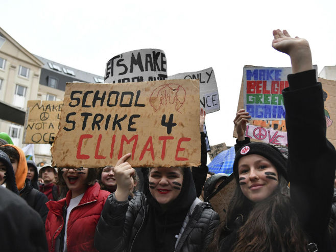 Brisel: Protest protiv klimatskih promjena - Foto: AP
