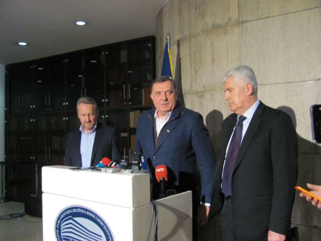 Dodik, Čović i Izetbegović - Foto: SRNA