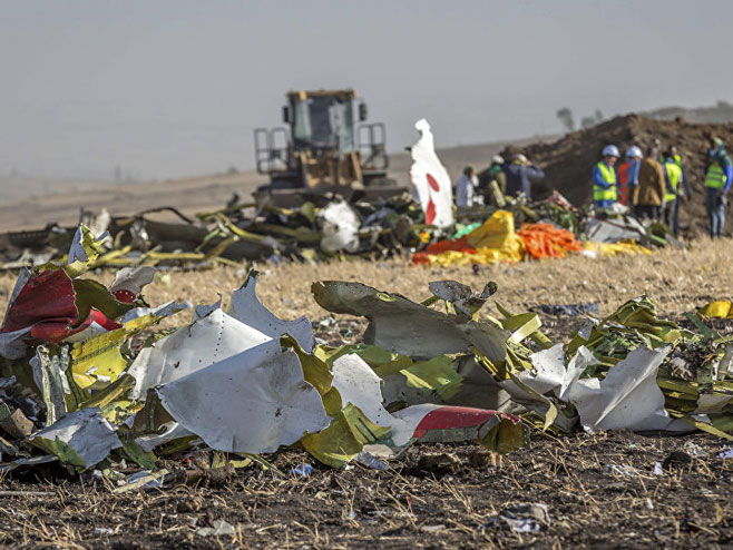 Krhotine Boinga 737 kompanije Etiopian Erlajns - Foto: AP