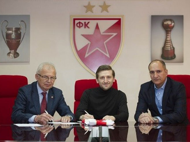 Marin produžio ugovor do 2021 (Foto: FK Crvena zvezda) - 