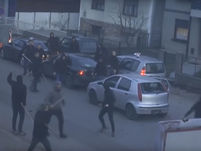 Sukob Partizanovih navijača u Kruševcu - Foto: Screenshot/YouTube