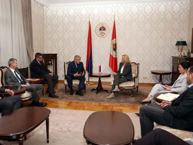 Sastanak u Palati Srpske - Foto: RTRS