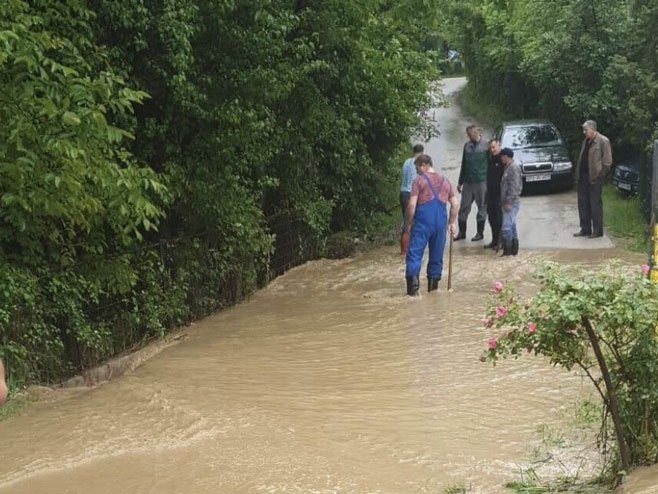 Nevrijeme u Zenici - Foto: dnevni avaz