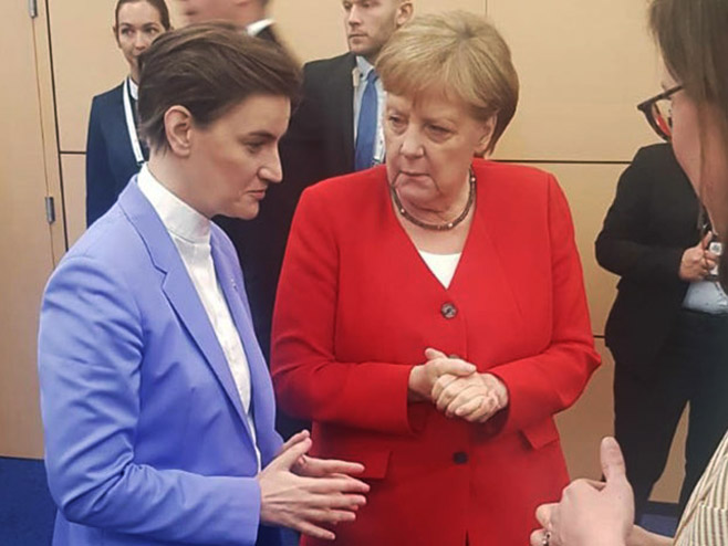 Ana Brnabić i Angela Merkel - Foto: Novosti.rs
