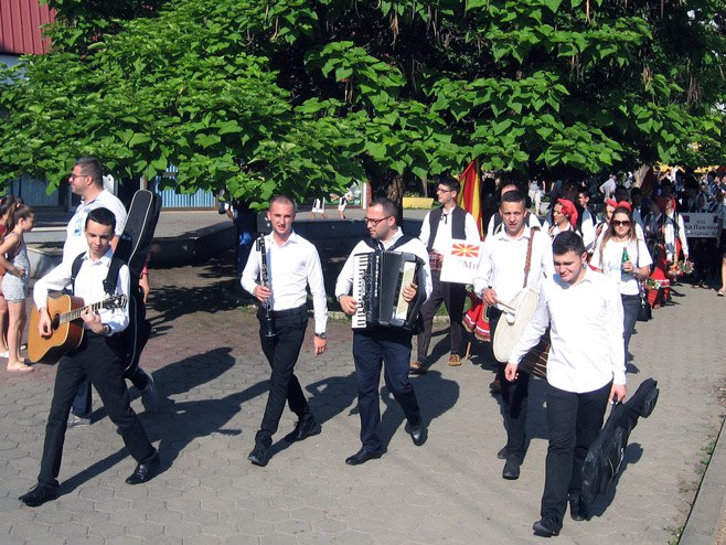 Milići - festival folklora - Foto: SRNA