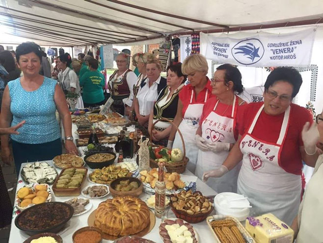 Kotor Varoš -  Manifestacija "Gastro-fest" - Foto: SRNA