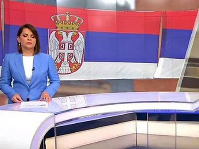 HRT izbore na Kosovu i Metohiji najavio srpskom zastavom - Foto: Screenshot