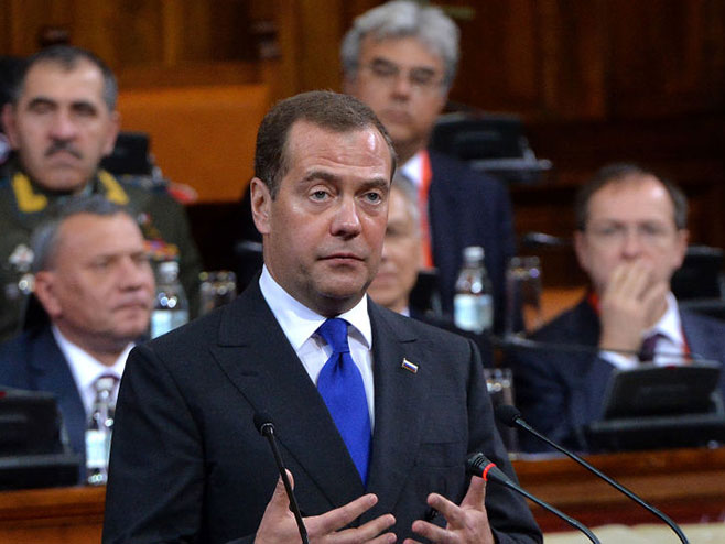 Medvedev se obraća poslanicima u Skupštini Srbije (Foto: © Sputnik / Zoran Žestić) - 