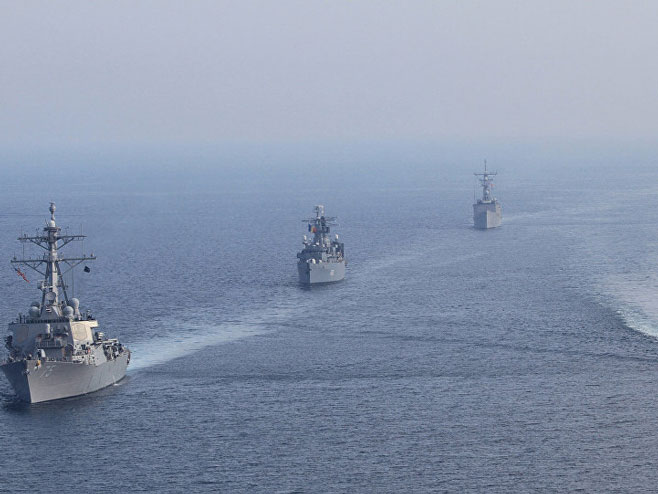 (Foto:Flickr/ Commander, U.S. Naval Forces Europe-Africa/U.S. 6th Fleet) - 