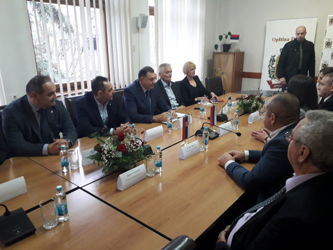Sastanak Dodika i Vulina - Foto: RTRS