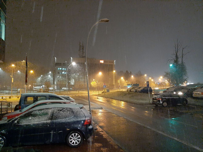 Snijeg u Banjaluci - Foto: RTRS
