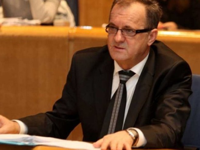 BiH: Italijan u Savjetu ministara kao ministar za migrante 153169