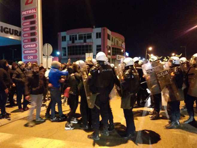 Sa protesta u Nikšiću(foto: vijesti.me / Svetlana Mandić) - 