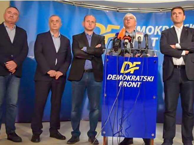 Oslobođeni poslanici Demokratskog fronta (foto:Demokratski front) - 