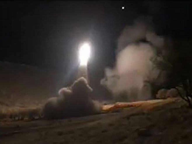Novi snimak, trenutak kada je raketa poletjela ka avionu i oborila ga - Foto: Twitter