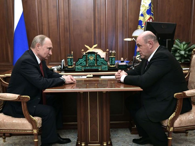 Vladimir Putin i Mihail Mišustin (foto: Sputnik / Alekseй Nikolьskiй) - 