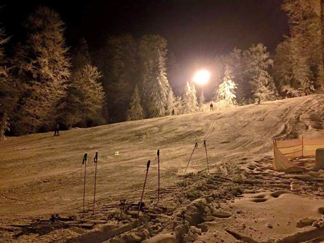 Kozara - noćno skijanje (Foto:http://mrakovica.blogspot.com) - 