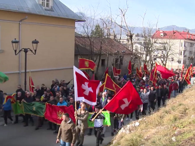Cetinje: Crnogorski nacionalisti u litiji - Foto: Screenshot/YouTube