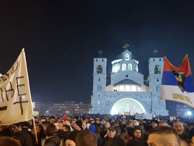 Moleban u Crnoj Gori (foto:Sputnik / Nebojša Popović) - 