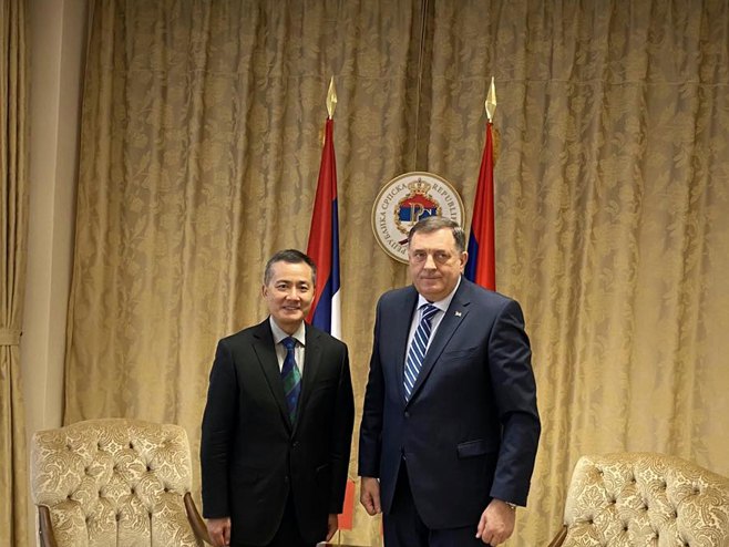 Milorad Dodik i ambasador Kine - Foto: SRNA