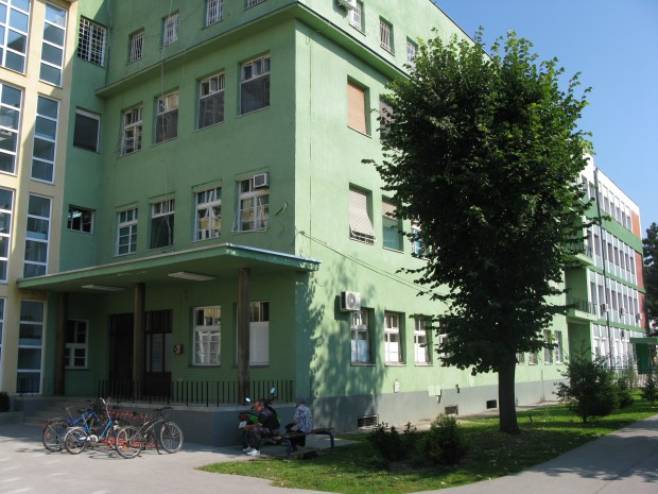 Opšta bolnica u Šapcu (foto: infolo.rs) - 