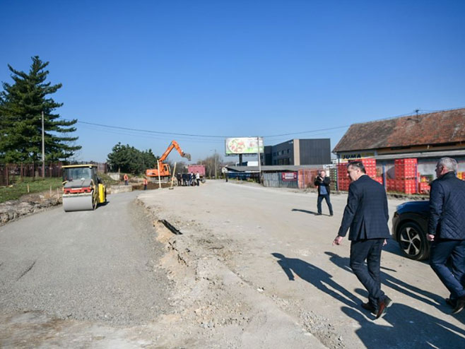 Izgradnja nove 11. kružne raskrsnice u gradu, na lokaciji kod „Lesnine“ (foto: Grad Banja Luka) - 