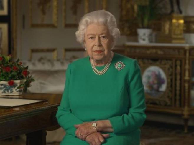 Kraljica Elizabeta (foto:bbc.com) - 