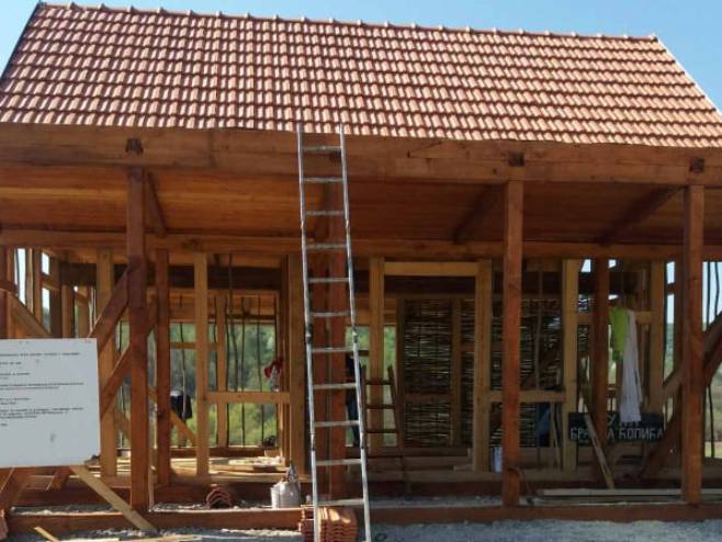 Gradnja replike rodne kuće Branka Ćopića, Hašani - Foto: SRNA