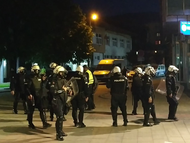 Crna Gora - policija (Foto: Goran Malidžan) - 