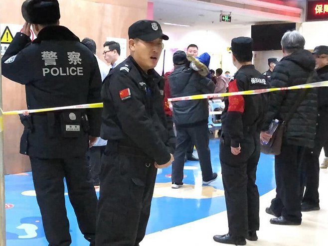 Kineska policija (Foto: Handout) - 