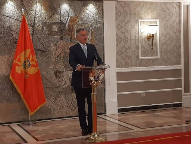 Đukanović dostavio dopunjeni prijedlog za skraćenje mandata Skupštini