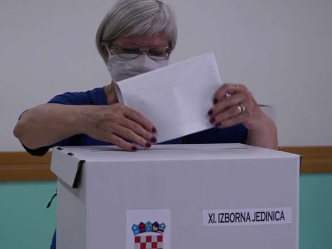 Izbori u Hrvatskoj (foto:Fena) - 