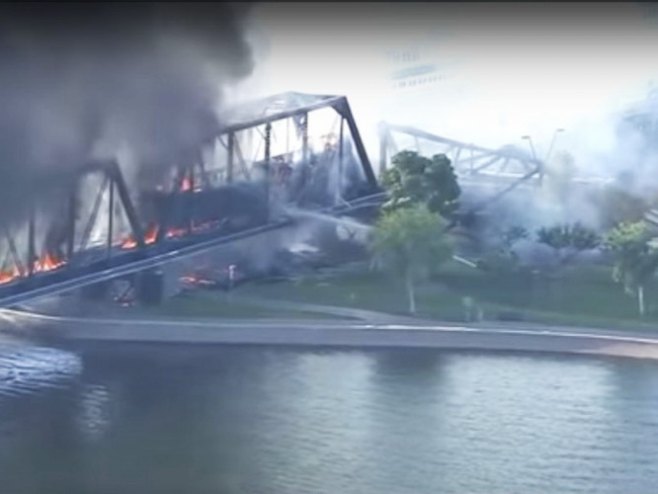 Srušio se most u Americi - Foto: Screenshot/YouTube