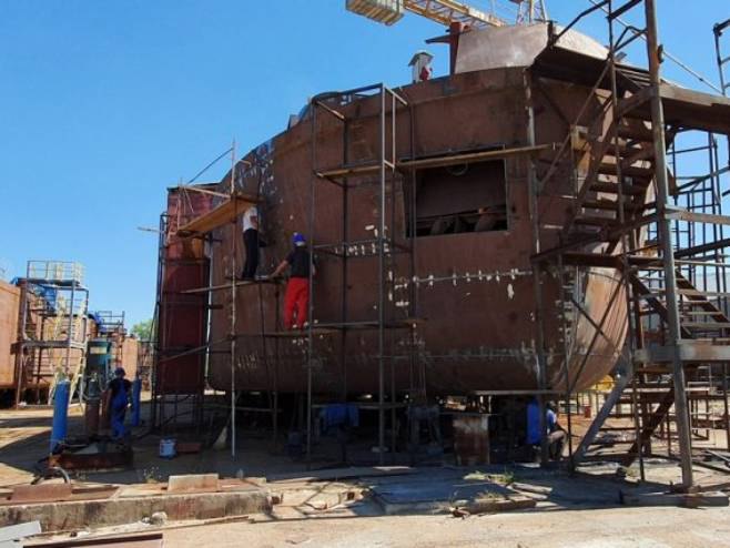 Brodogradilište Šipjard Begej u Zrenjaninu (foto: rtvsantos.com) - 