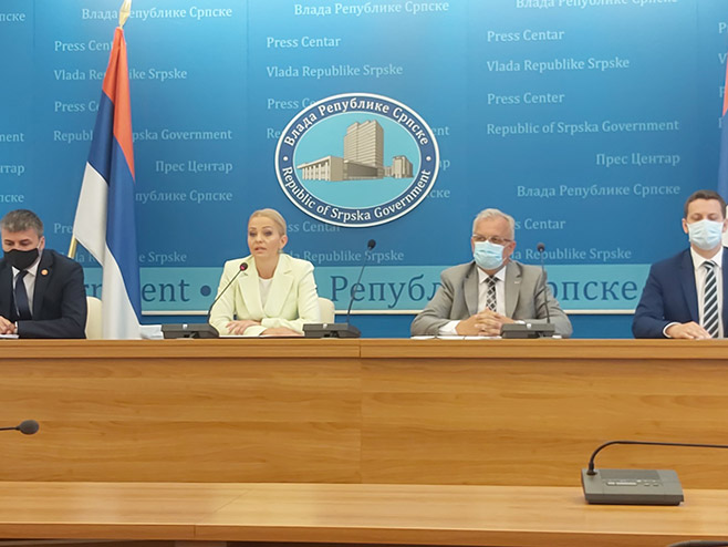 Konferencija za novinare nakon posebne sjednice Vlade Srpske - Foto: RTRS