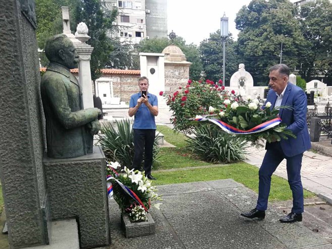 Cicović položio vijenac (foto:Grad Banja Luka) - 