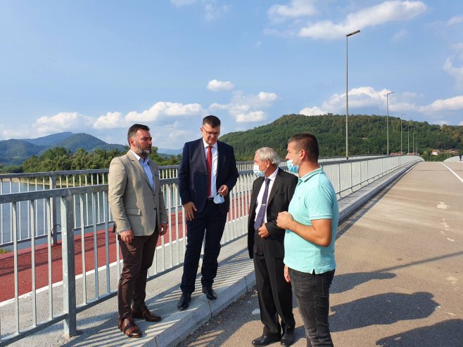 Obilazak mosta Bratoljub - Foto: RTRS