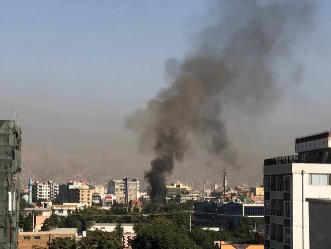 Eksplozija bombe u Kabulu (foto: PROFIMEDIA) - 