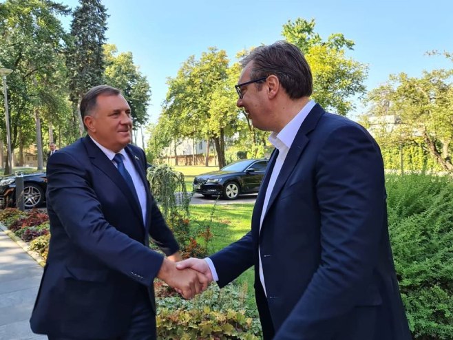 Dodik-Vučić (foto:buducnostsrbije/ Instagram) - 