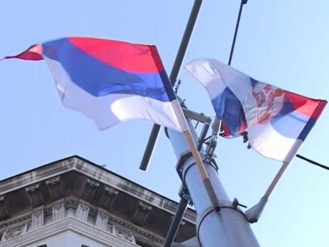 Zastave Srpske i Srbije - Foto: RTRS