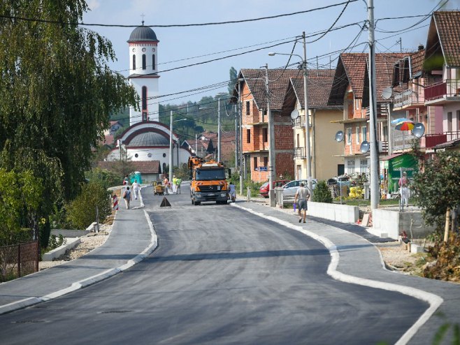 Završni radovi na putu kroz Šargovac (foto:gradbanjaluka) - 