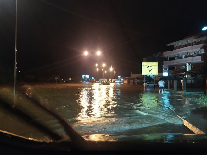 Ulice u Baru pod vodom - Foto: vijesti.me