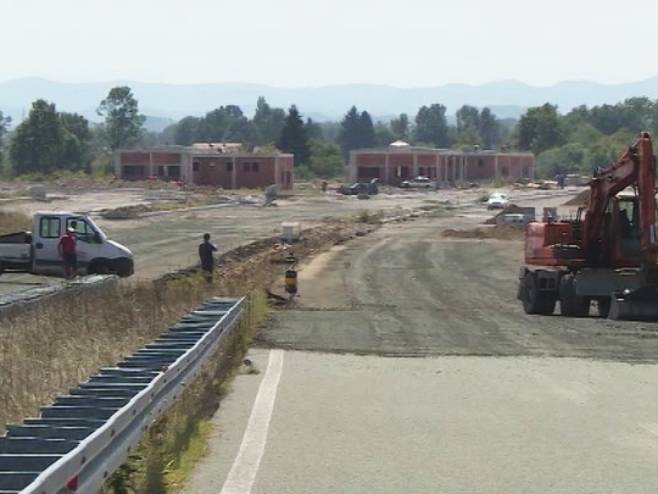 Izgradnja autoputa Kuzmin - Sremska Rača - Foto: RTRS