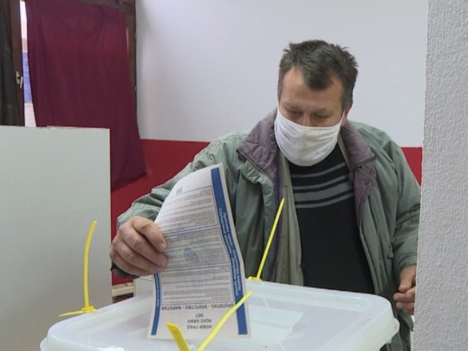 Izbori u Novom Gradu - Foto: RTRS