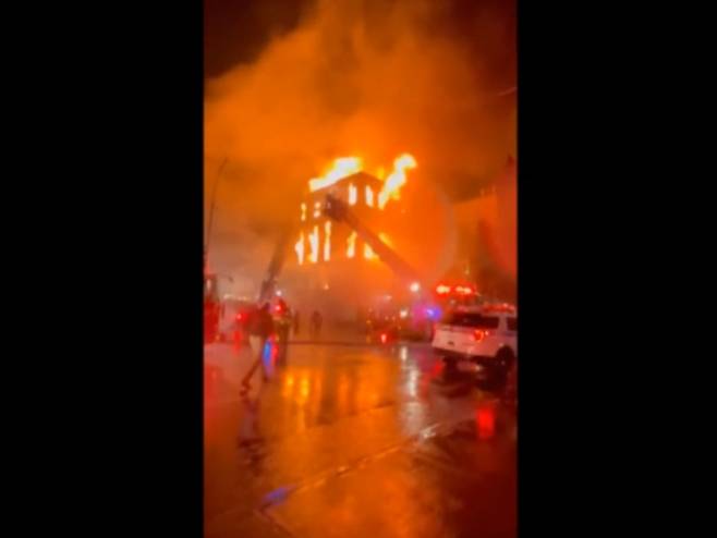Požar crkve u Njujorku - Foto: Screenshot/YouTube