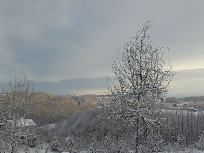 U ponedjeljak toplije, od utorka kiša