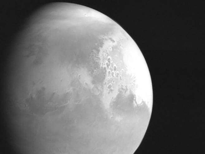 Prve slike Marsa sa kineske sonde  (Foto: Xinhua) - 