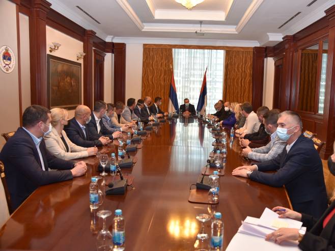 Sastanak u Vladi Srpske (Foto: Vlada Srpske) - 