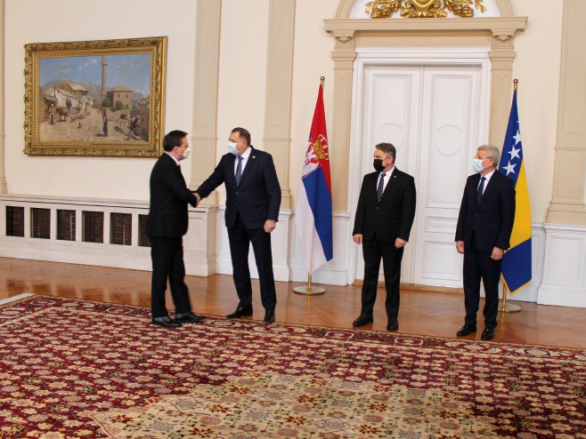 Selaković, Dodik, Komšić i DŽaferović (foto: mfa.gov.rs) - 